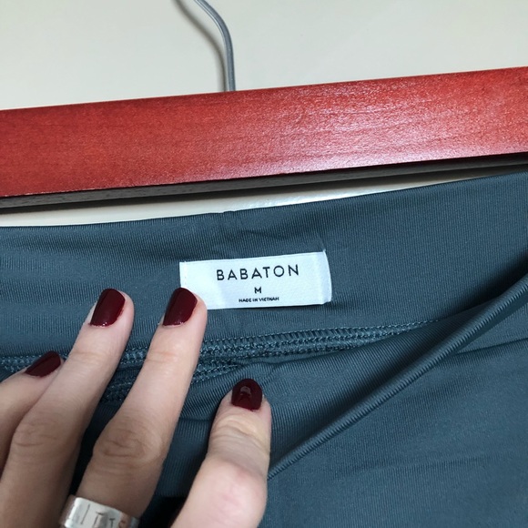 NWT ARITZIA BABATON Contour pencil skirt, SZ M - Picture 3 of 4